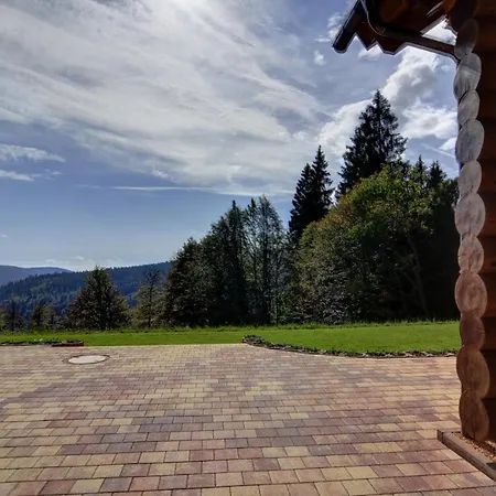 Luxus-ferienhaus Blockhaus Nr 3 Toplage Am Mit Sauna, Outdoor-hottub, Kamin Auf 1300m Uem Semesterbostad